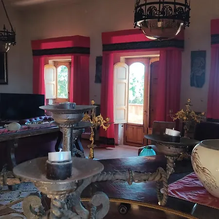 Castello Del Piraino - Casa Vacanze Nel Cuore Della Sicilia