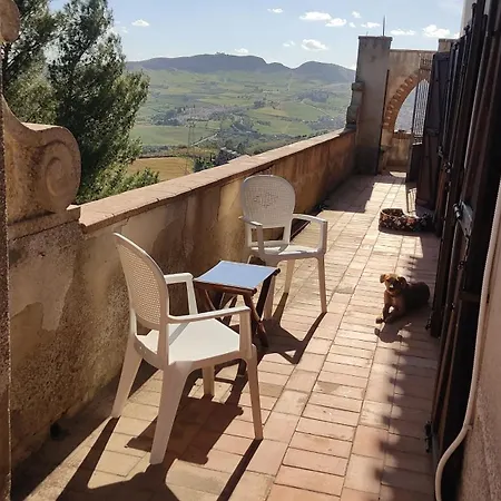 Castello Del Piraino - Casa Vacanze Nel Cuore Della Sicilia * Santa Caterina Villarmosa